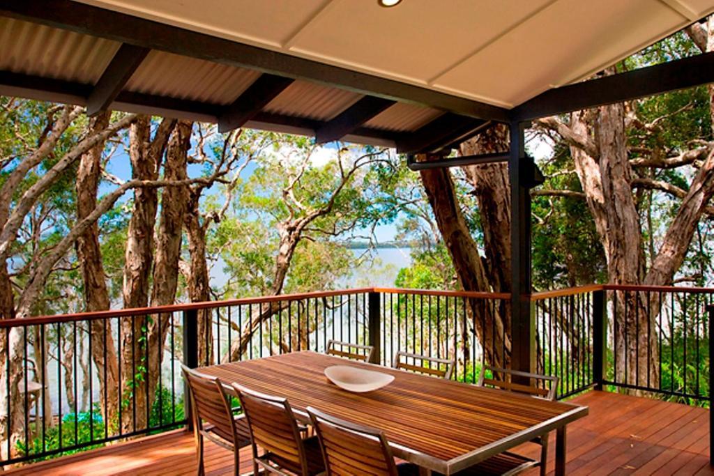 Hotel Eumarella Shores Noosa Lake Retreat Noosaville Exterior foto